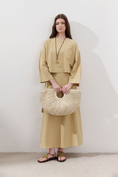 Manuka Wicker Oval Hand Bag Beige
