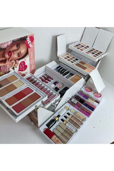 DIALA ROSE مكياج احترافي عالي الجودة