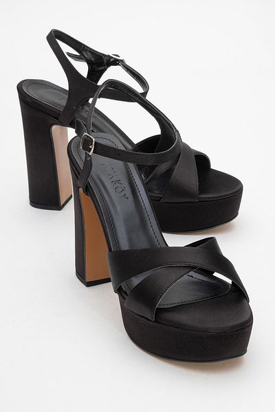 Ataköy Ayakkabı Women's Cross Strap Platform Heeled Shoes