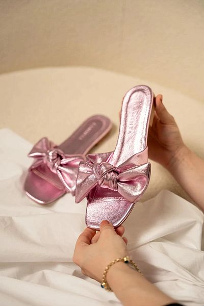LamintaGlobal Pony Candy Pink Bow Women's Slippers