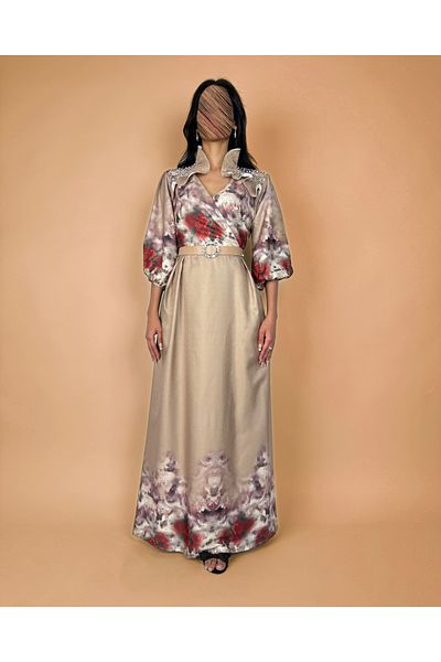 toog Floral print dress with a sweetheart neckline and pearls on the shoulders