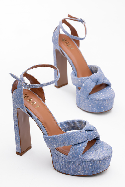 Tasarım Pantofi cu platformă brodate cu piatră din denim – toc înalt și gros, stil cu șireturi la gleznă