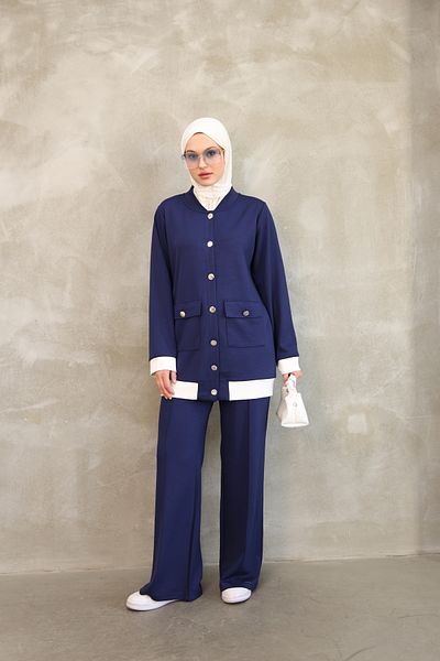 vesantia Γυναικείο σετ αθλητικής φόρμας Navy Blue Comfortable Fit – Μπουφάν με κουμπιά & παντελόνι με φαρδύ πόδι