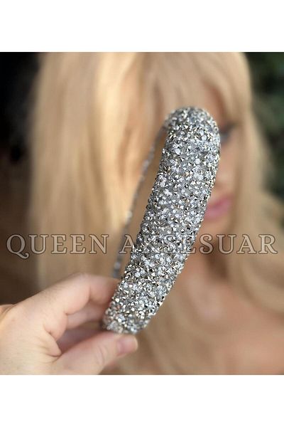 QUEEN AKSESUAR Luxury Design Sparkling Shiny Crystal Sand Stone Bombshell Sponge Wide Crown Special Occasion Tiara Silver Grey