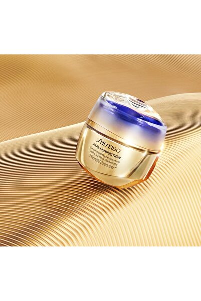 Shiseido Yaşlanma Karşıtı Cildi Güçlendirici ve Kendini Yenileyici Bakım Krem...