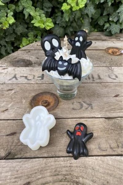 STOREMAX Ntwork Concept Ghost Single Candle Mold (Silicone) Art 1087243
