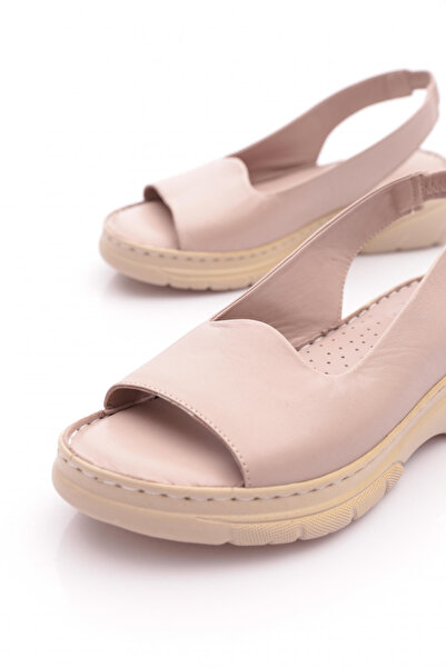 DGN 016 Women's Rubber Detailed Sandals