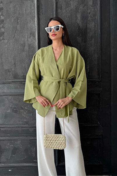 My Blog Geknöpfter Kimono mit Gürtel