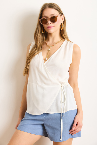 Olalook Women's White Lace Detailed Wrapped Flowy Viscose Blouse Blz-19003026