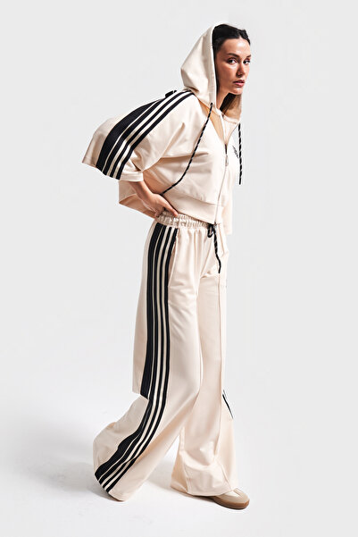 its basic Women's Beige Black Color S5-105 Knitted Fabric Tracksuit Oversize T-Shirt Zippered Fleece 3-Piece Suit Combination