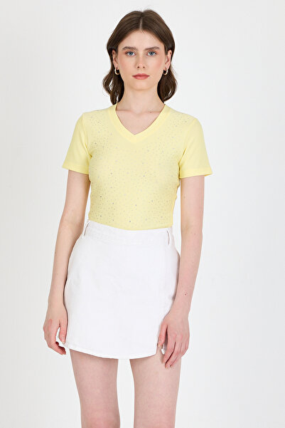 Rays Sarı Taş İşleme Detaylı V Yaka Slim Fit Tişört 0949