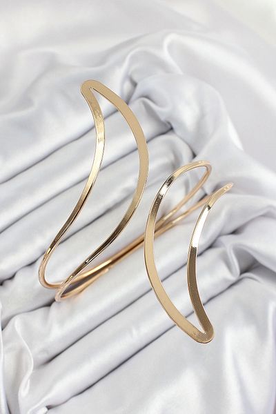Clariss Brass Abstract Flame Pattern Gold Color Women's Pazu Bracelet