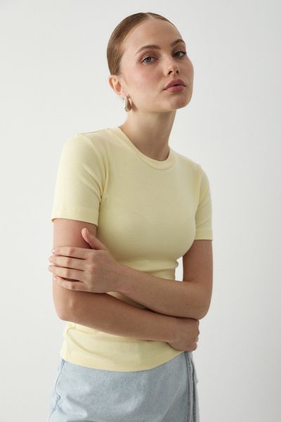 Laluvia Κίτρινο Basic Tshirt - 251113