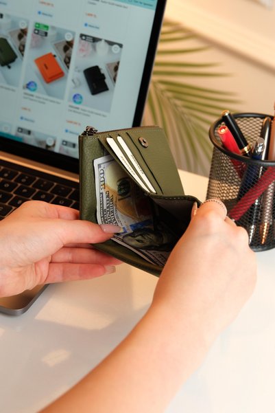 ESGUARE Women's 100% Genuine Leather Stylish Wallet