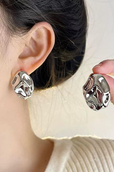 TAKIŞTIR Silver Color Steel Earrings (Pair)