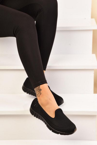Peta Women's Black Memory Foam Orthopedic Ballerina Walking Shoes