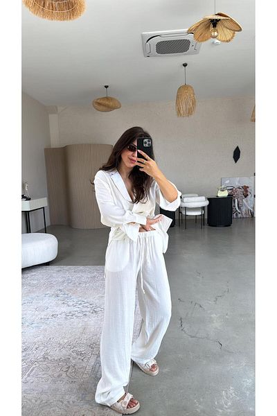 Buket Teke White Woven Double Breasted Collar Shirt Suit