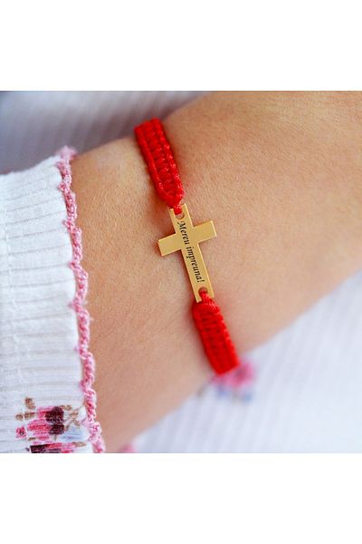 BijuBOX Brățară personalizată "Mereu împreună" cu cruce, snur roșu, argint 925 placat cu aur 24K