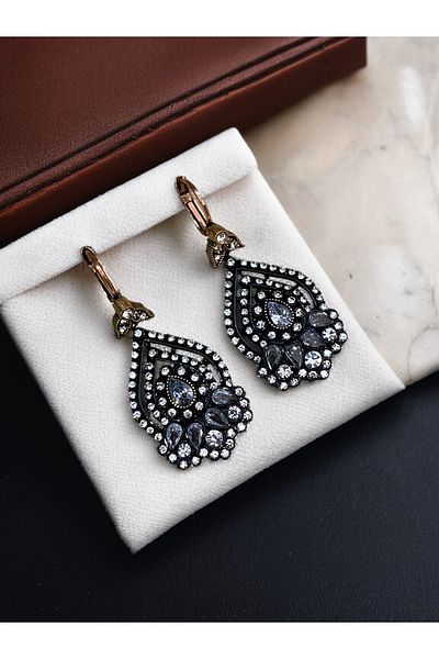 FAYRA ACCESSORIES Zircon Stone Design Earrings