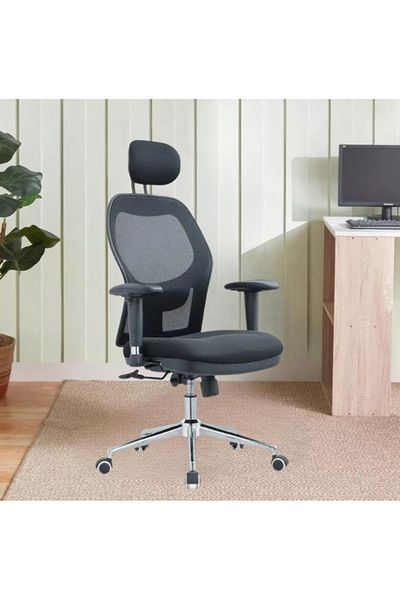 DEC46 Black mesh office chair, perfect support and superior comfort.