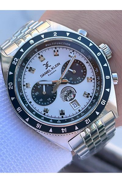 Daniel Klein Men's Wristwatch Fg.13994.4 with Inner Functions Active 30 Mt Water Resistant 2 Years Warranty