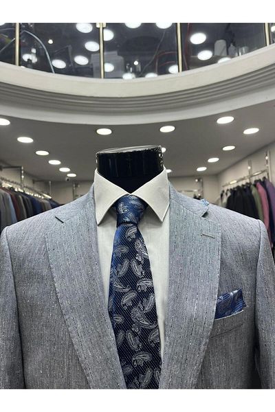 Querinca Linen Suit