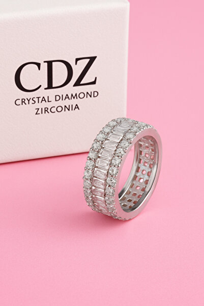 Crystal Diamond Zirconia Işıklı kutuda , garanti belgeli, Baget tamtur yüzük
