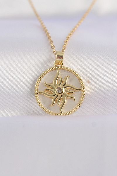 Clariss 316L Steel Chain Gold Color Zircon Stone Oval Design Sun Necklace