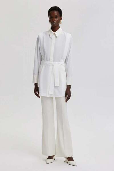 Touche Dantel Detaylı Beli Kuşaklı Gömlek Ekru