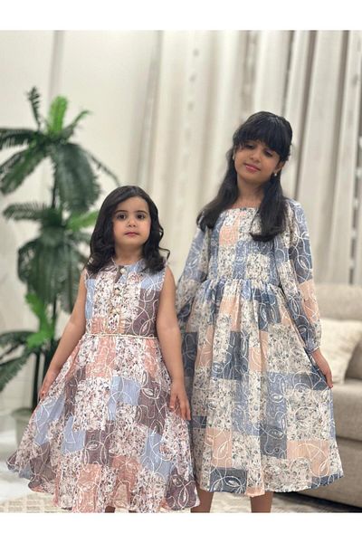 LULEA FASHION Girls' summer dress with a wide collar