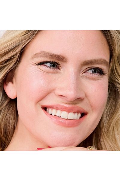 benefit cosmetics Benefit High Beam Liquid Highlighter 13ml – Satiny Pink Complexion Enhancer for Radiant Glow
