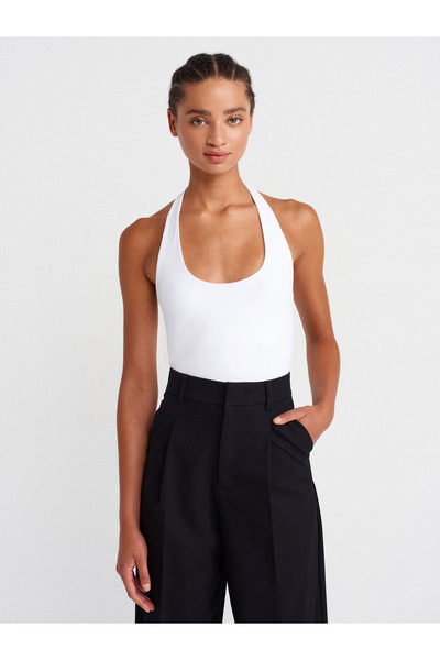 Dilvin 31753 Топ с деколте тип „халтер“ - бял