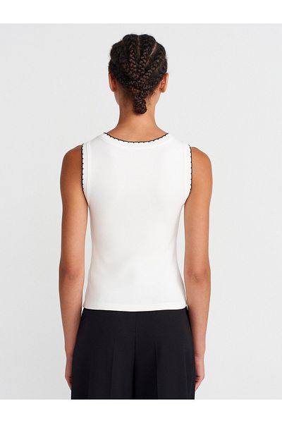 Dilvin 21043 Contrast Detailed Strap Top-Ecru