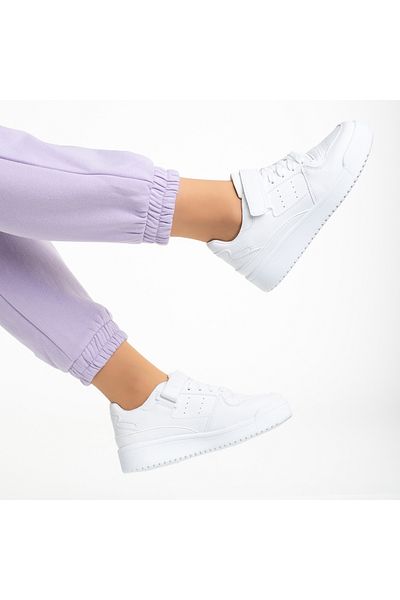 Kalapod Women's white eco-leather sports shoes Colter