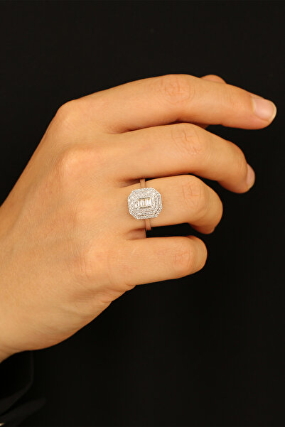 Çgk Çiğdem Gürel Kuyumculuk 14 Ayar Minimal 3 Sıra Baget Altın Yüzük