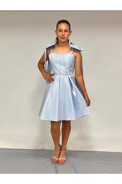 BUTİKHAPPYKİDS Βραδινό φόρεμα για κορίτσια με λουράκι Baby Blue Shiny Fabric Κοντό λουράκι Κορδέλες Λεπτομερές βραδινό φόρεμα 10-15 ετών