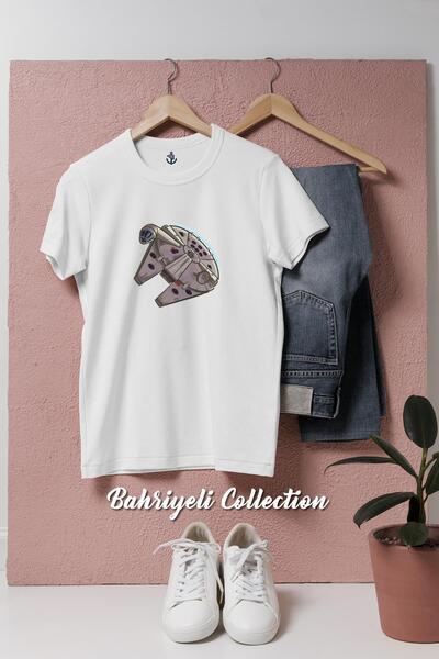 bahriyeli.jpeg oversized Millennium Falcon Star Wars Σχεδιασμένο μπλουζάκι Unisex