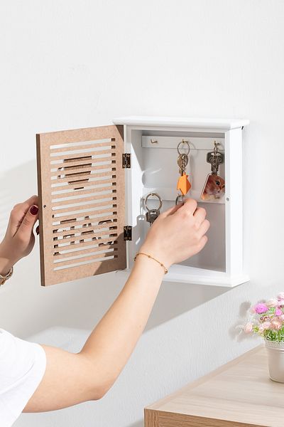 Porsima 2067 Decorative Key Holder Cabinet with Wall Mount - Key Hanger Storage Cabinet 21X25,5Cm