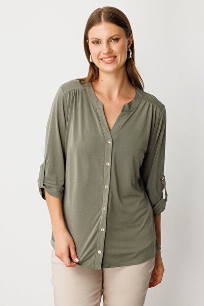 ON Judge Collar Buttoned Blouse