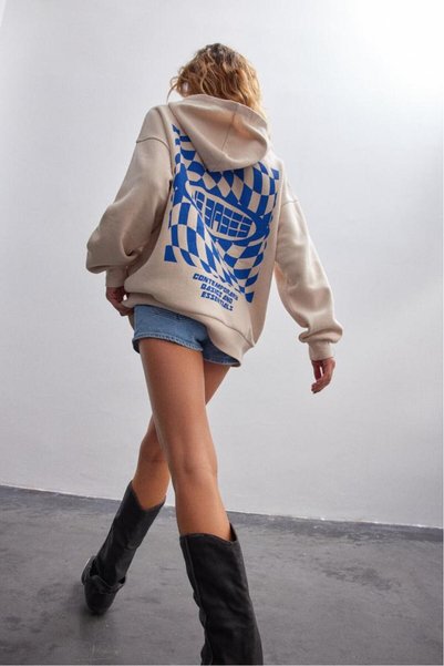 bases. Baskılı Oversize Kapüşonlu Içi Polarli Sweatshirt