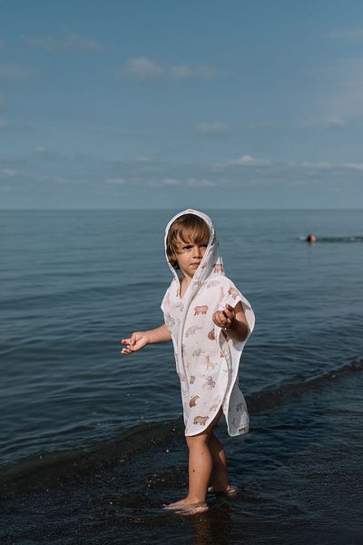 Tuğba Kuğu Muslin Poncho - Pureline Series - Cute Animals