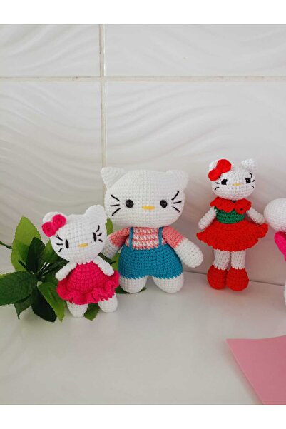 designbyoykum ÖRGÜ OYUNCAK HELLO KİTTY AİLESİ (OYUN ARKADAŞLARI)
