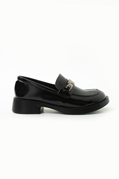 Siena Shoes Γυναικείο Loafer Belle με ασημένια αγκράφα, μαύρο λουστρίνι