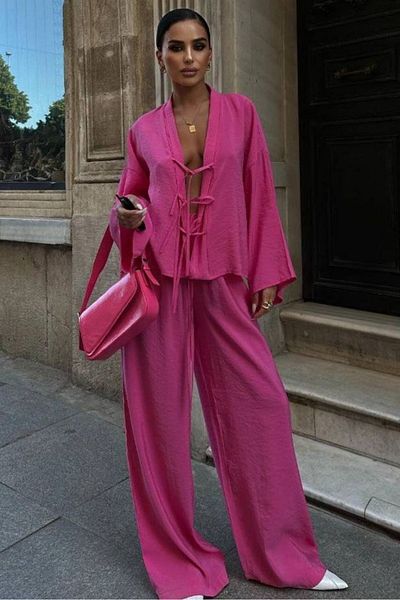 Trendseninle Pink Bow Tie Woven Milano Fabric Suit