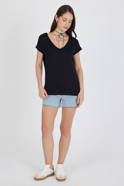 Rodi Front Back V-Neck Black Women's T-Shirt 0003