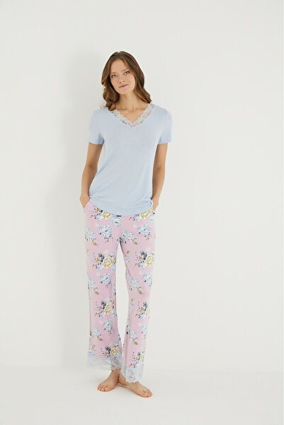 İPEKTENİM Піжамний комплект з мереживними деталями на комірі та штанинах, з квітковим візерунком
