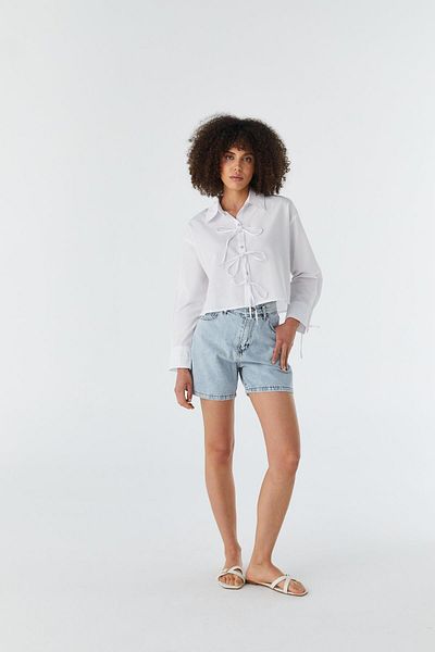 Shopping Shop Cămașă crop cu șireturi cu fundă ALBĂ