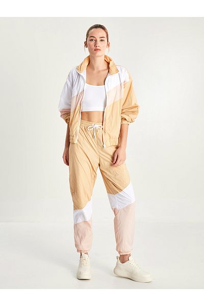 LC Waikiki Γυναικείο αθλητικό παντελόνι Jogger με ελαστική μέση και λεπτομέρεια τσέπης