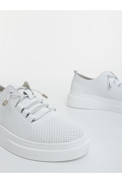 Kalapod Teska women's white genuine leather sports shoes
