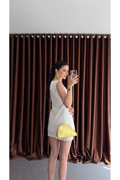 HAZELANNA Gold Buttoned Jacquard White Suit
